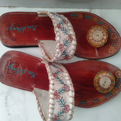 Hand crafted Kolhapuri footwear 1