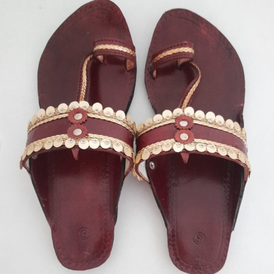 Hand crafted Kolhapuri footwear 5