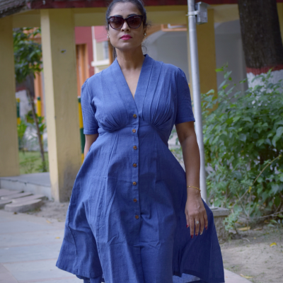 BLUE NILE – Pleated V Neck,Puff Sleeved High Waisted,Swing Dress