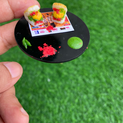 Clay magnet