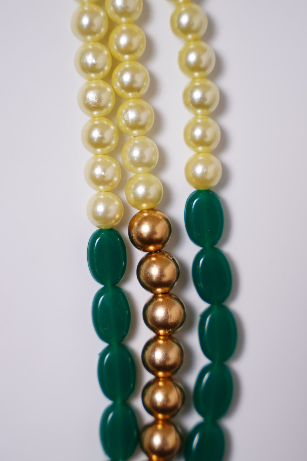 Handwork Oomph Green Pearls & Kundan Ethnic Mala Long Necklace Set
