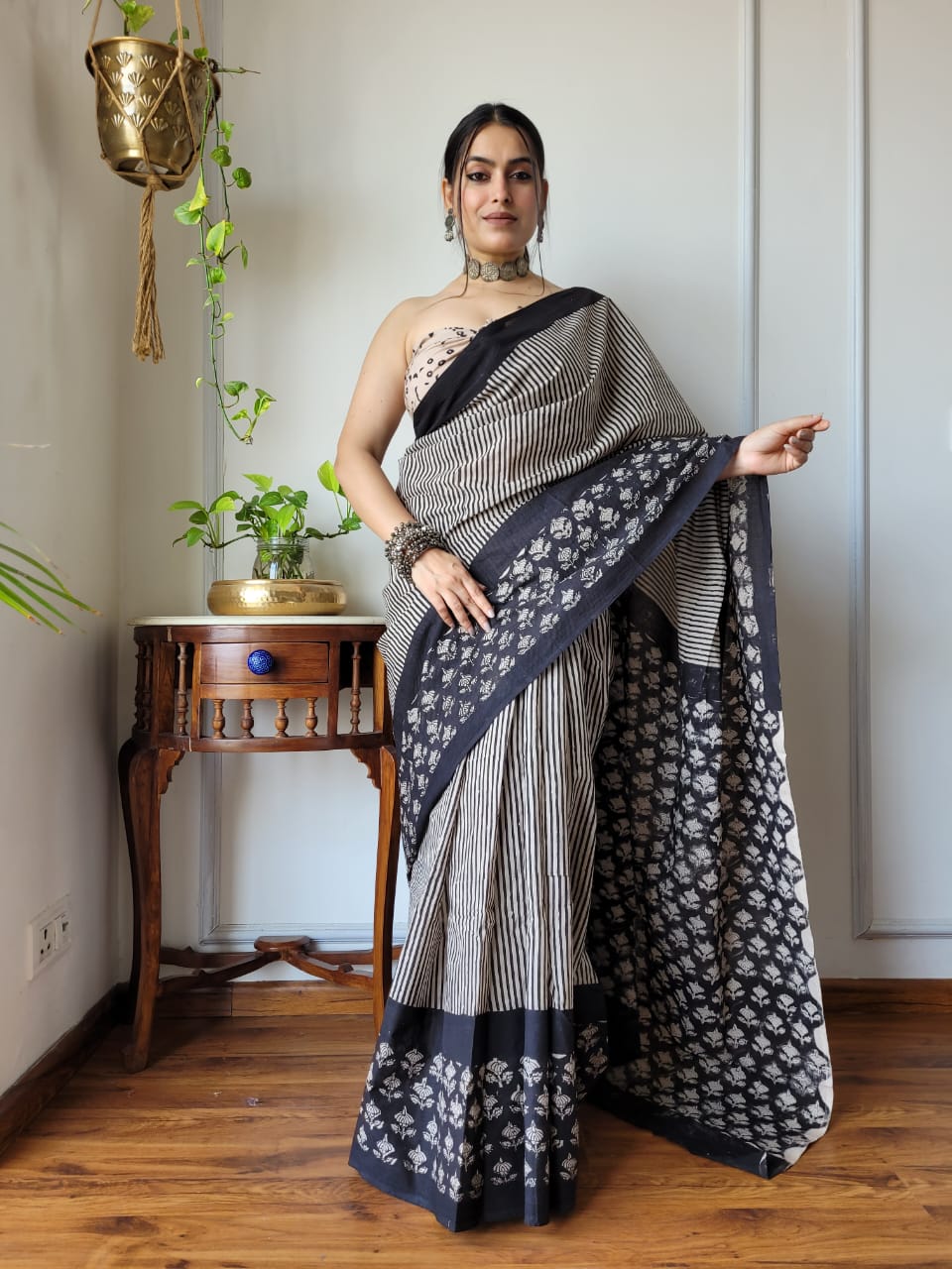 Hand Block Printed Pure cotton saree with Blouse Piece